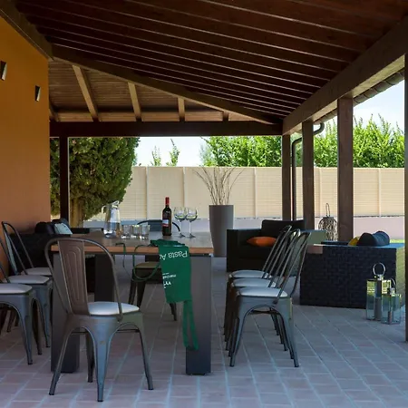 Traiani- Marken Urlaub- Privater Pool By Interhome